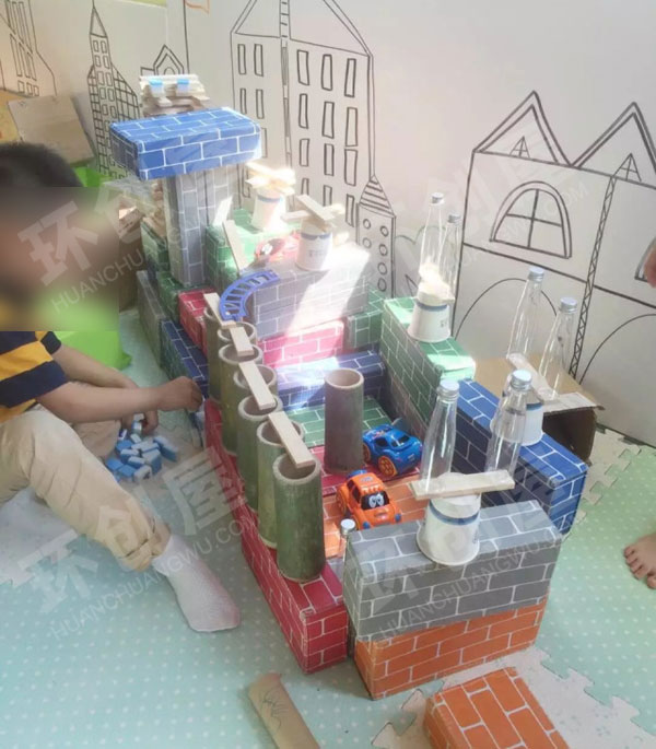 幼儿园建构区低结构材料图片
