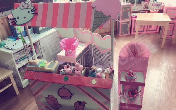 幼儿园角色区冰激凌蛋糕店图片