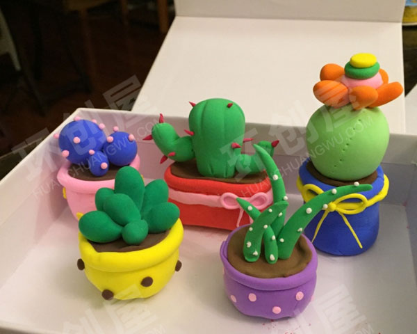 幼儿园黏土仙人球作品展示图片