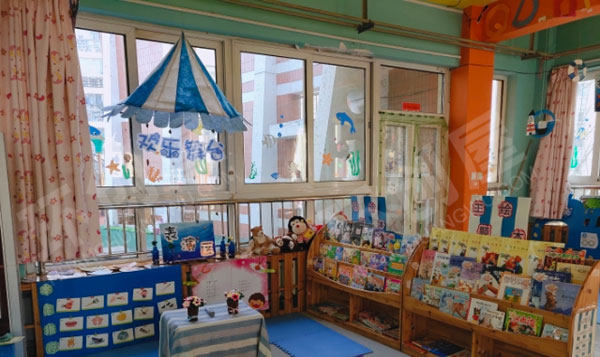 幼儿园环创海洋风吊饰图片