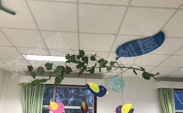 幼儿园隔区卡纸自制挂饰图片