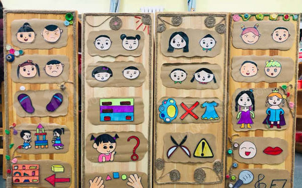 幼儿园炫丽多彩的美工区图片