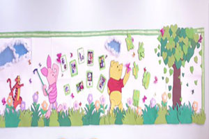 幼儿园维尼熊主题墙环创图片2张