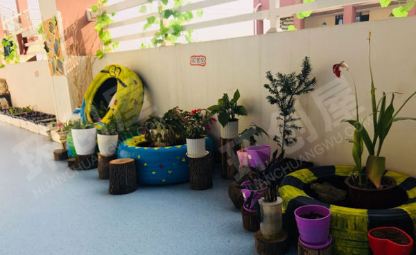 幼儿园走廊美丽的春天主题环创图片
