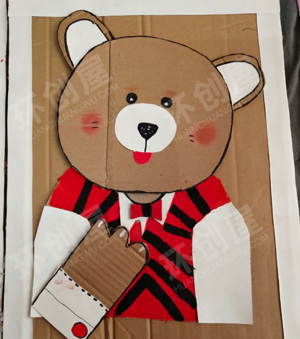 幼儿园美工区废纸盒做的瓦楞画图片