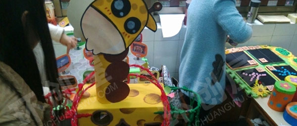 幼儿园益智区自制区域游戏材料环创图片
