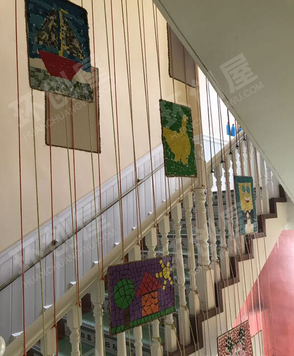 幼儿园走廊楼梯布置环境图片