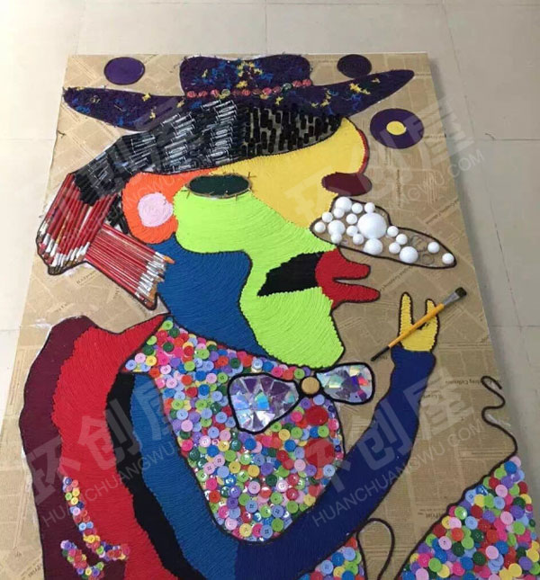 幼儿园纽扣泡沫球废物利用作品展示图片