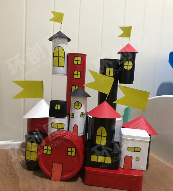 幼儿园各种废旧物品构建成品图片