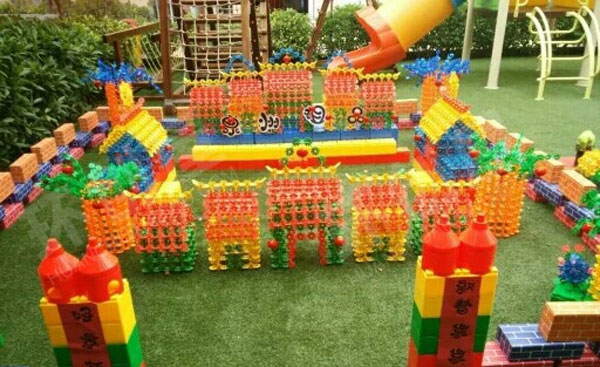 幼儿园建构区雪花片大型建构模型图片