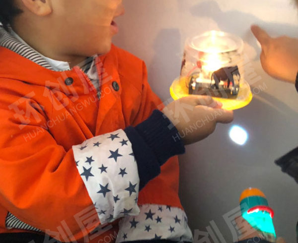 幼儿园科学墙光和影图片