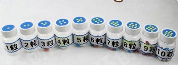 幼儿园角色游戏小小医院的玩具图片