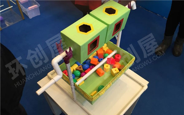 幼儿园益智区自制教玩具转转乐图片