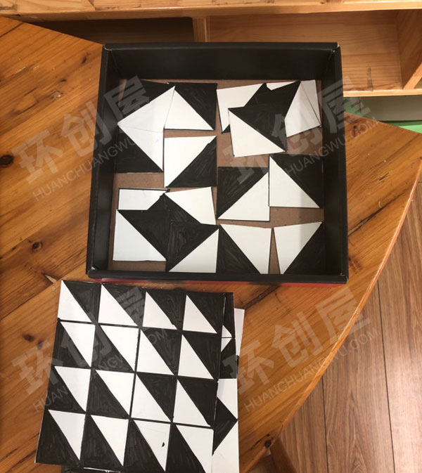 幼儿园益智区自制黑白色调教玩具图片