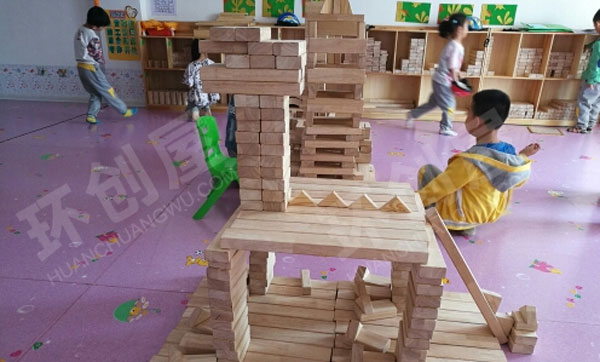 幼儿园建构共恐龙乐园图片