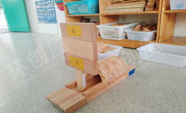 幼儿园搭建积木船图片