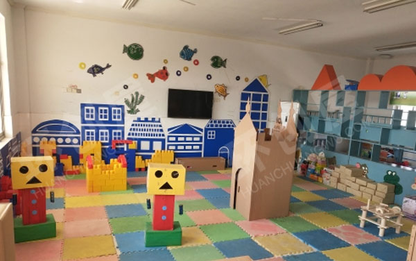 幼儿园废物利用搭建作品图片