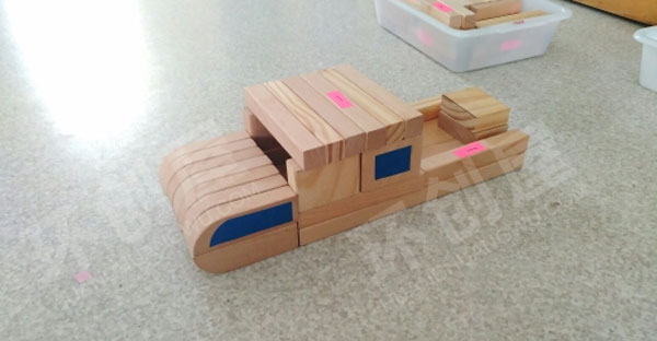 幼儿园搭建积木船图片
