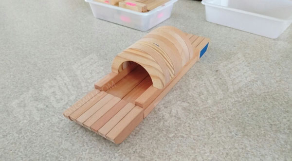 幼儿园搭建积木船图片