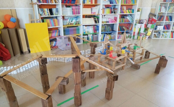 幼儿园儿童乐园积木搭建图片