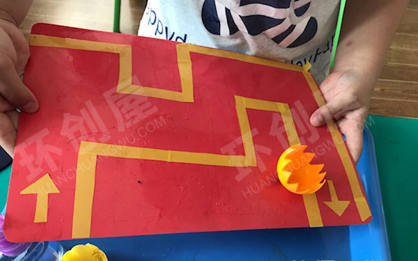 幼儿园科学区水上莲花图片