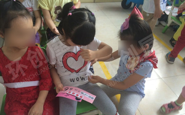 幼儿园角色游戏航空游戏图片