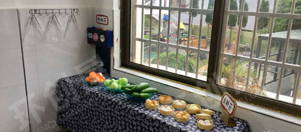 幼儿园角色游戏中国风火锅城图片