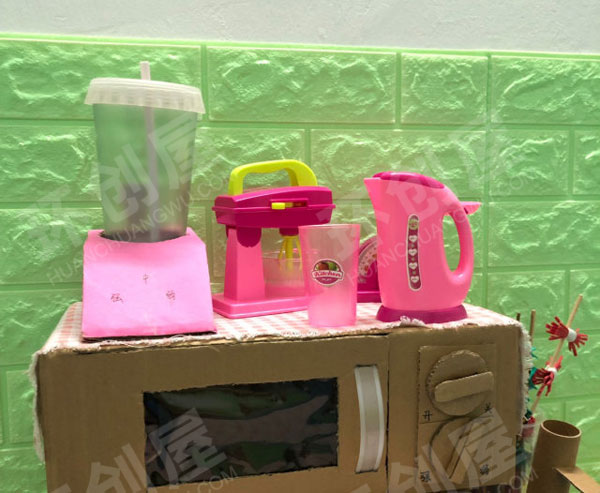 幼儿园角色游戏纸箱小厨房图片