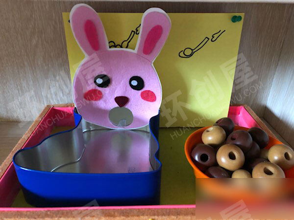幼儿园益智区操作材料投放图片
