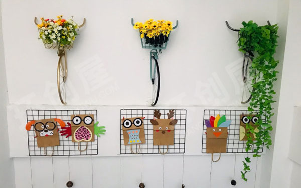 幼儿园卡通好看墙面布置装饰画图片