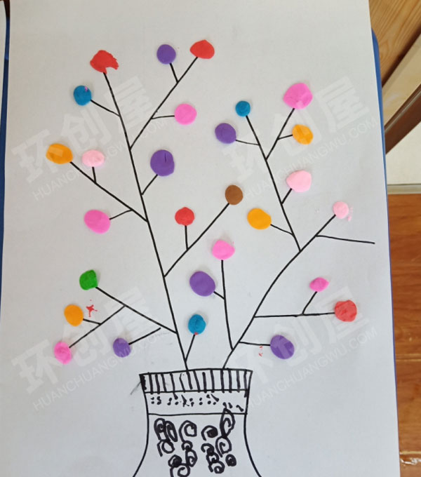 幼儿园黏土线描画作品展示图片