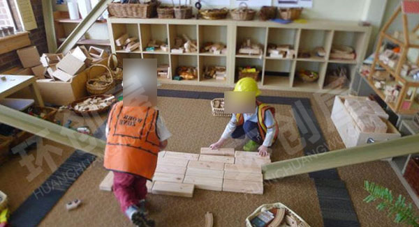 幼儿园建构区各种废物利用搭建图片