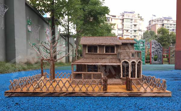 幼儿园建构区麻绳小别墅图片
