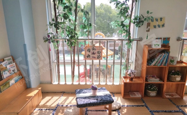 幼儿园中国风青花瓷装饰阅读区图片