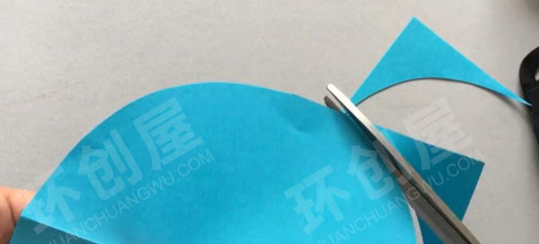 幼儿园美工区DIY一个可爱的大嘴怪图片