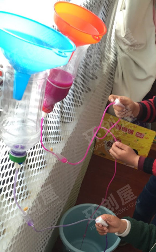 幼儿园科学区水咕噜咕噜图片