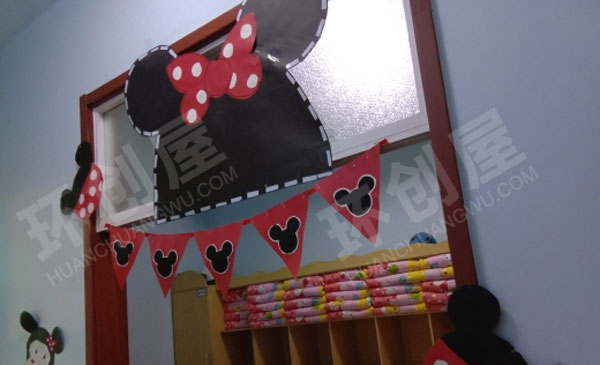 幼儿园卡通米奇风门头装饰图片