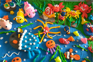 幼儿园粘土制作海底世界作品展示图片6张