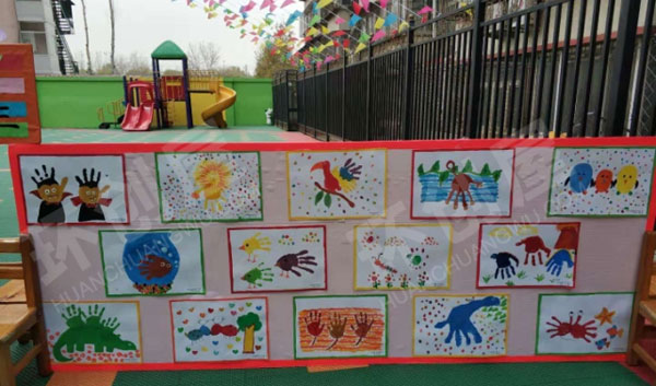 幼儿园户外秋季画展图片