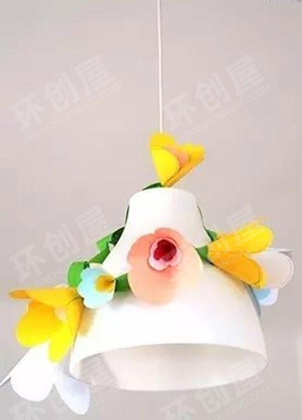 幼儿园彩色花朵吊饰图片