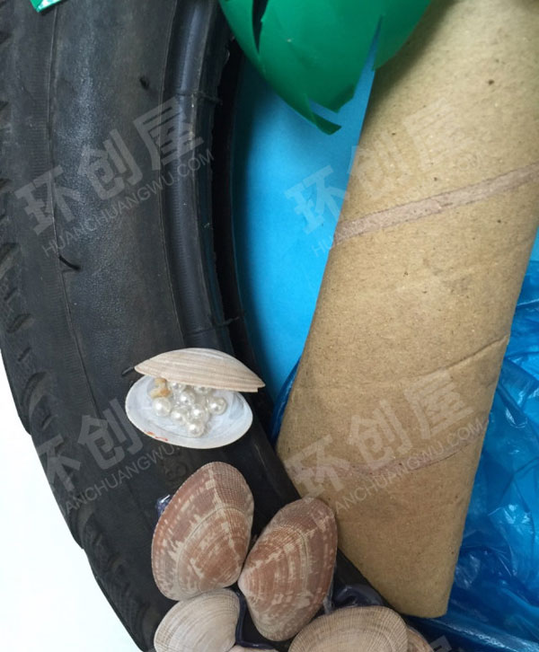 幼儿园走廊墙面废物利用手工挂饰图片