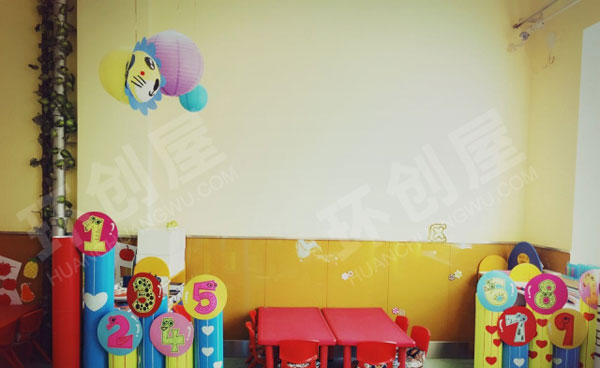 幼儿园走廊隔断的设计图片