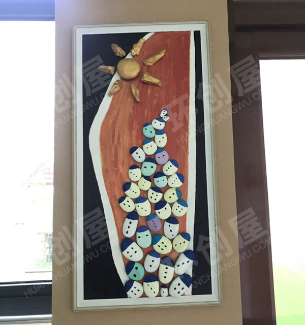 幼儿园走廊墙面废物利用创意画图片
