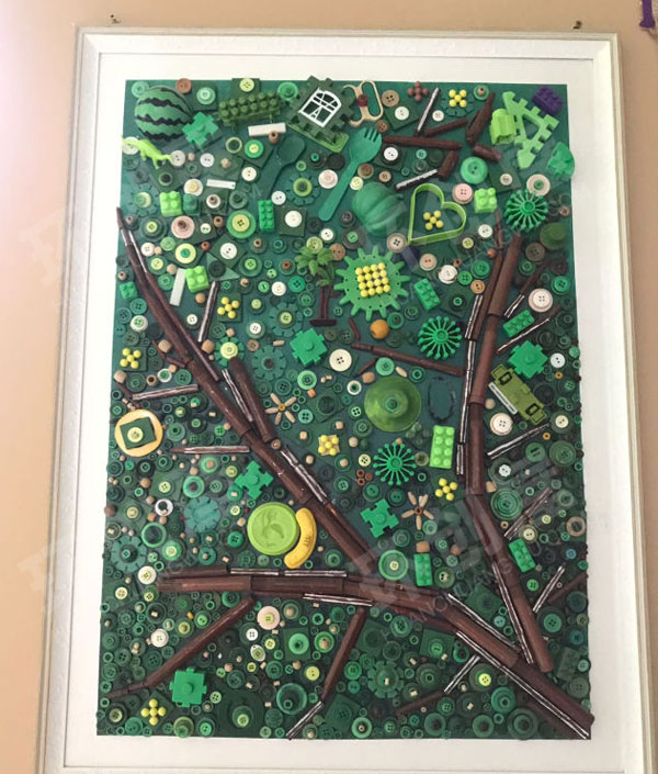 幼儿园走廊墙面废物利用创意画图片