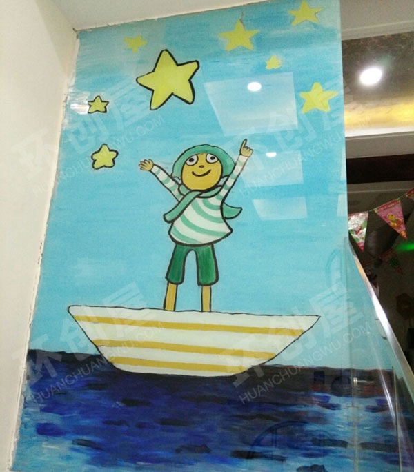 幼儿园玻璃窗上的奇妙创作图片