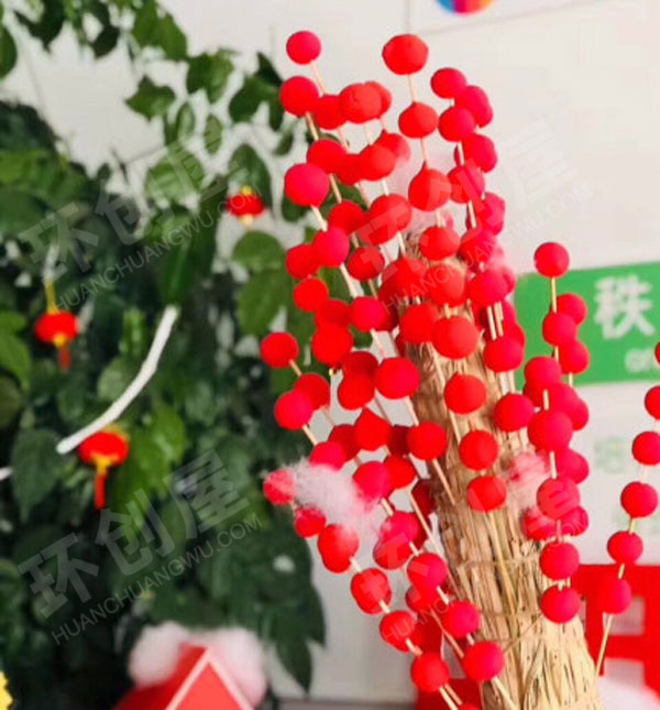 幼儿园废物利用新年主题作品展图片