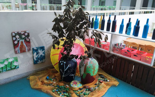 幼儿园户外废物利用美术绘画作品图片