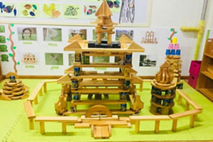幼儿园搭建区作品展示图片4张