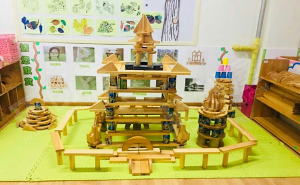 幼儿园搭建区作品展示图片