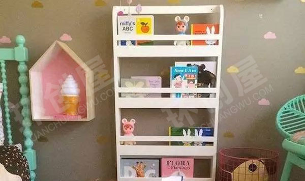 幼儿园温馨舒适的阅读角图片